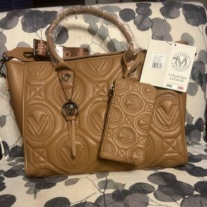 Valentino Orlandi (V-4002G) Extra Large Beige Faux Leather Cross Body Tote.